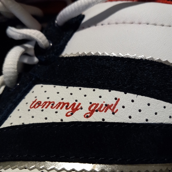 Sneakers - Picture 2 of 13